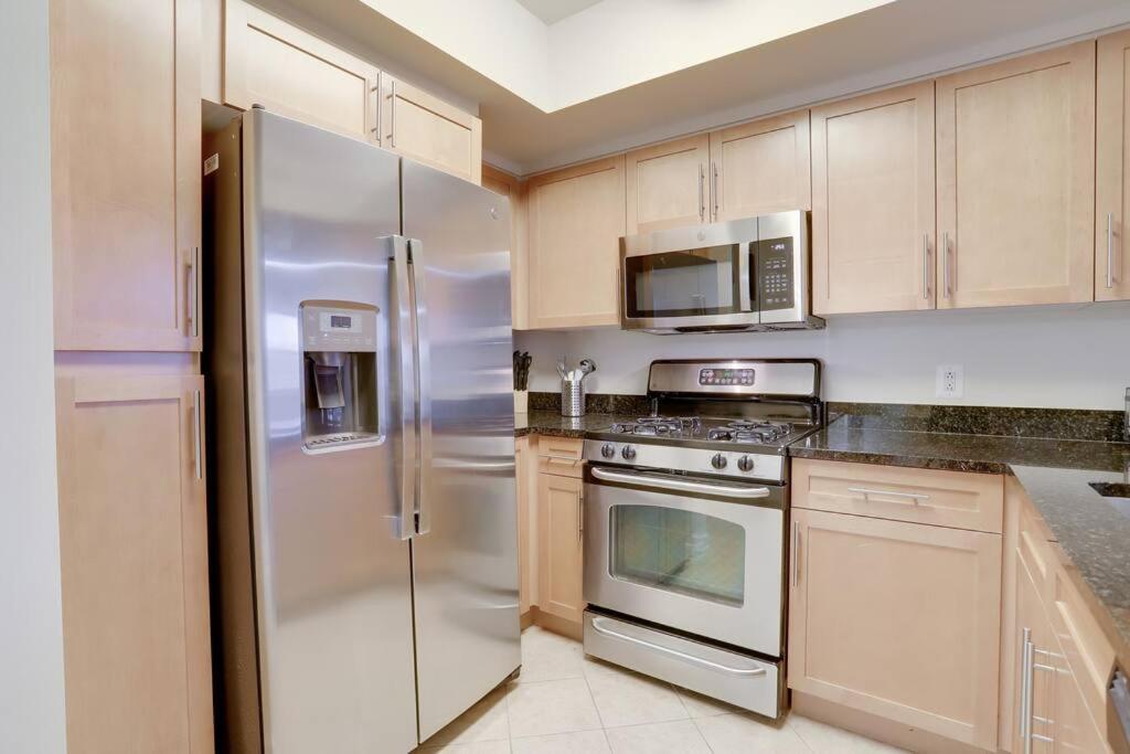 Bright And Cozy Apartment Near Pentagon City Arlington Kültér fotó