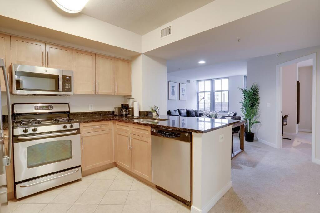 Bright And Cozy Apartment Near Pentagon City Arlington Kültér fotó